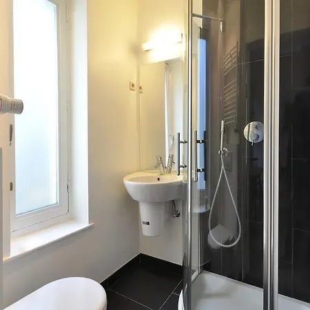 Be And Be Sablon 5 Apartment Brussels