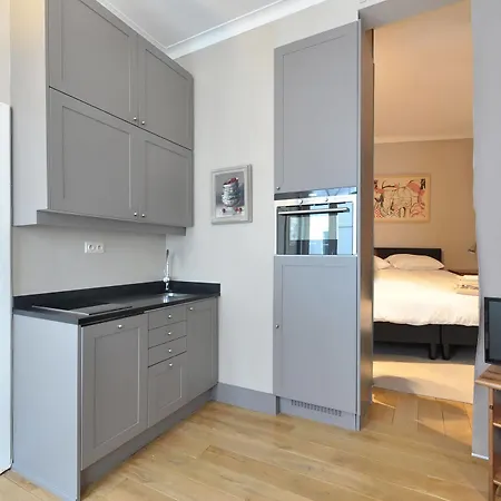 Be And Be Sablon 5 Apartment